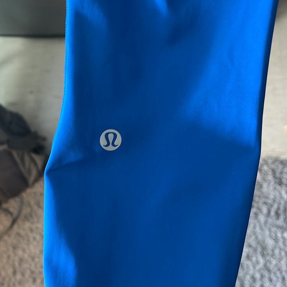 - Lululemon leggings